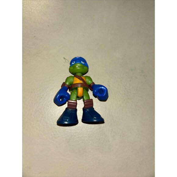 Nickelodeon Teenage Mutant Ninja Turtles, Leo the Knight 3 Inches figure, 2014 - Picture 2 of 8